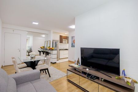 8_photo/94dce671ff.d334cabe924c9888-ATLAS-4e156ed2-0bb4-4f20-945f-ee28206b5ddc.jpg de apartamento para alugar com 3 quartos, 70m² em Bacacheri, Curitiba