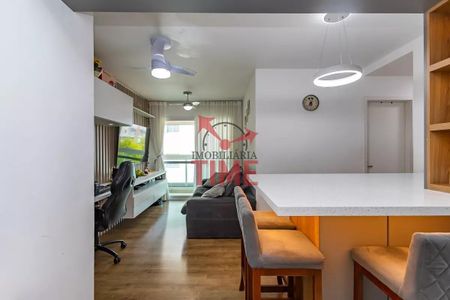 6_photo/94dce671ff.e00bbc8ca849692a-ATLAS-13b3c723-6a9f-4798-be49-3ce931db7a25.jpg de apartamento à venda com 3 quartos, 67m² em Bacacheri, Curitiba