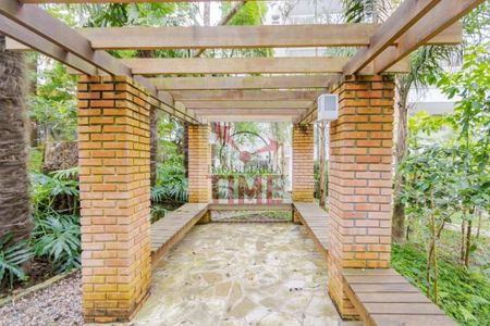 45_photo/94dce67203.5cfb13ba7c89e783-ATLAS-b462a413-e596-4d75-9e74-4413b7eab68b.jpg de apartamento à venda com 2 quartos, 72m² em Bacacheri, Curitiba