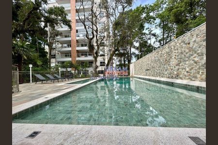 4_photo/94dce67203.7f61b433b8a8a952-ATLAS-3545056e-8f0a-48e5-bab4-21fb8ab3307f.jpg de apartamento à venda com 3 quartos, 212m² em Bacacheri, Curitiba