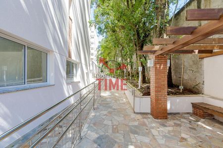 39_photo/94dce67203.a0e73f360a22d1ee-ATLAS-e4e16748-2cf1-4118-920c-2384c32b2541.jpg de apartamento à venda com 2 quartos, 72m² em Bacacheri, Curitiba