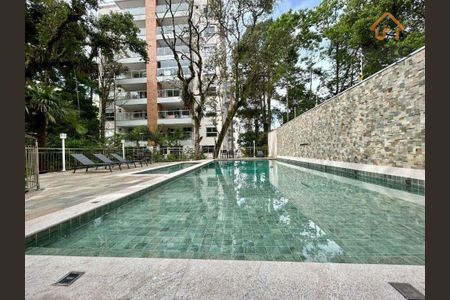 6_photo/94dce6724b.2f15d505e37c7ac5-ATLAS-e7bd7175-bb64-4419-a53a-52b6fe408c56.jpg de apartamento à venda com 3 quartos, 106m² em Bacacheri, Curitiba