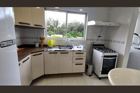 3_photo/94dce672e5.c4a86b3c211625c7-ATLAS-65c6c280-eef0-4f7a-bb52-cb3154f03689.jpg de apartamento para alugar com 3 quartos, 77m² em Bacacheri, Curitiba