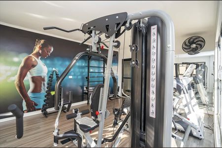 36_photo/94dce6756b.02576561ec1aad80-ATLAS-ffa13ebb-fe97-4456-a237-fe0fc64e5b4b.jpg de apartamento à venda com 2 quartos, 52m² em Bacacheri, Curitiba