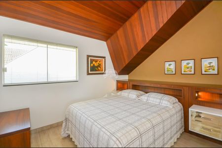 2_photo/94dce67699.e4b321b89cf67b11-ATLAS-5260e0f7-eae5-4d0b-aa80-08edc54e99c3.jpg de casa à venda com 3 quartos, 162m² em Bacacheri, Curitiba