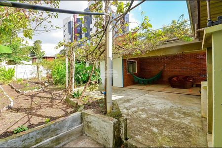 41_photo/94dce676d3.3723a44aaca63190-ATLAS-1fb1c454-117d-484a-b332-d9e6a088c7d6.jpg de casa à venda com 3 quartos, 151m² em Bacacheri, Curitiba