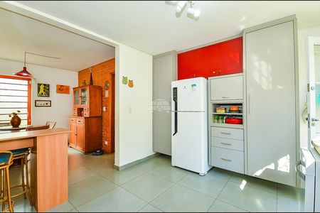 12_photo/94dce676d3.3723a44aaca63190-ATLAS-5a62c14e-a4d2-493c-9e50-dcae5158f051.jpg de casa à venda com 3 quartos, 151m² em Bacacheri, Curitiba