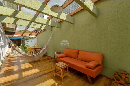 28_photo/94dce676d3.3723a44aaca63190-ATLAS-ee643dce-d796-4c2b-a5db-3b30ba03eb4b.jpg de casa à venda com 3 quartos, 151m² em Bacacheri, Curitiba