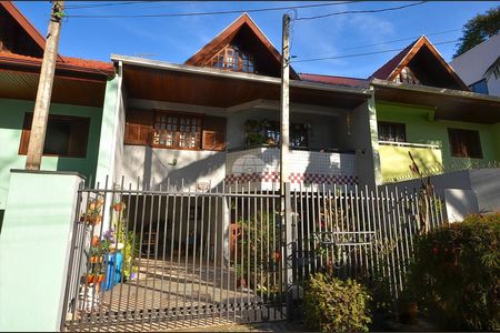 4_photo/94dce67745.b46abee9be3c8c1d-ATLAS-7865baa9-93d2-4f5f-af11-d2c345fa579a.jpg de casa à venda com 3 quartos, 112m² em Bacacheri, Curitiba