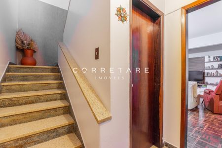 6_photo/94dce678b7.6eaa33ef77f76814-ATLAS-15dfbd78-bd05-4392-878e-a7c92b010e71.jpg de casa à venda com 4 quartos, 324m² em Bacacheri, Curitiba