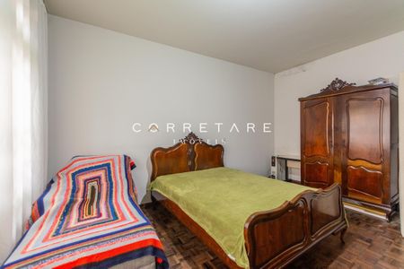 12_photo/94dce678b7.6eaa33ef77f76814-ATLAS-ffd3d700-a632-40f3-b2d0-648e487a6076.jpg de casa à venda com 4 quartos, 324m² em Bacacheri, Curitiba