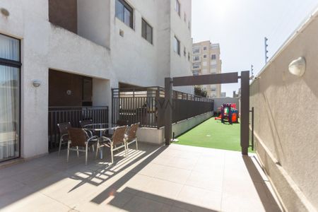 9_photo/94dce678cb.a605ff86ac310480-ATLAS-85b1bf7b-a51f-452b-baea-3e2f51443b8e.jpg de apartamento à venda com 2 quartos, 66m² em Bacacheri, Curitiba