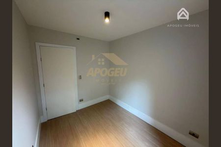 17_photo/94dce678d9.ac3b32f3884e407f-ATLAS-68ac3b82-ee94-4887-bc2d-4d82bccdcad9.jpg de apartamento à venda com 2 quartos, 47m² em Bacacheri, Curitiba