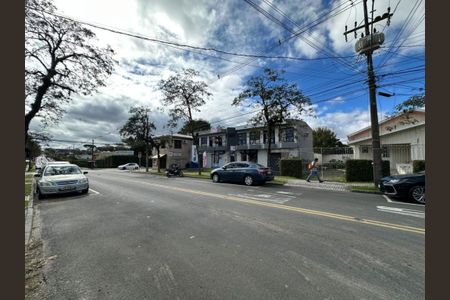 8_photo/94dce678d9.f19267fbac6771a8-ATLAS-5dffa528-3d61-48d8-8193-def04476e404.jpg de apartamento para alugar com 3 quartos, 97m² em Bacacheri, Curitiba