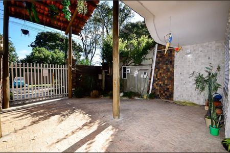 3_photo/94dce67907.5d0ee885d270d263-ATLAS-5ae3e49b-0d92-4353-92f7-49b2b3e54b2a.jpg de casa para alugar com 4 quartos, 175m² em Bacacheri, Curitiba