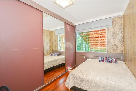 28_photo/94dce67907.5d0ee885d270d263-ATLAS-cc16c6e5-8083-4a8e-ad5b-e149f1f5ff12.jpg de casa à venda com 4 quartos, 176m² em Bacacheri, Curitiba