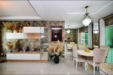 5_photo/94dce67907.5d0ee885d270d263-ATLAS-e4c8b80d-7eb9-4ac4-8c1c-9061dc8aa937.jpg de casa para alugar com 4 quartos, 175m² em Bacacheri, Curitiba