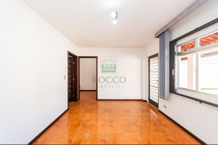 22_photo/94dce679e7.a540fc28536dc020-ATLAS-8d337c6c-35f9-42ce-aa55-0b9af7d5f238.jpg de casa para alugar com 4 quartos, 264m² em Bacacheri, Curitiba
