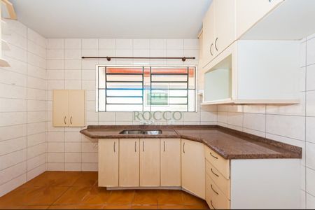 27_photo/94dce679e7.a540fc28536dc020-ATLAS-9cdd7c2f-0b0e-470e-87da-4044ff50a984.jpg de casa para alugar com 4 quartos, 264m² em Bacacheri, Curitiba