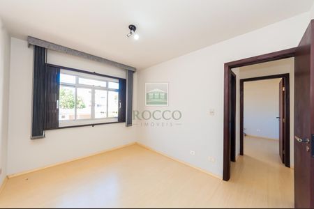 36_photo/94dce679e7.a540fc28536dc020-ATLAS-c914cc1d-1e09-4551-a78f-55af4b6ce447.jpg de casa para alugar com 4 quartos, 264m² em Bacacheri, Curitiba