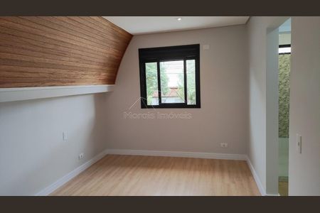 8_photo/94dce67a83.088740a96a860cc5-ATLAS-61c03fe5-e2e2-4e76-9634-b969756e5bef.jpg de casa à venda com 3 quartos, 155m² em Bacacheri, Curitiba