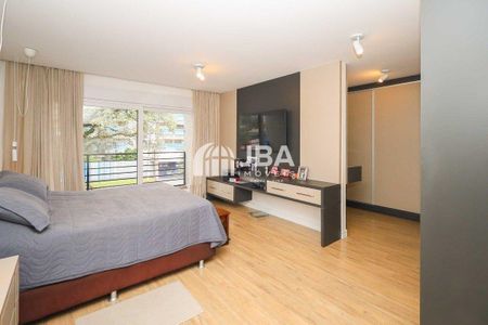 16_photo/94dce67a91.732b7fd8aaa5f07d-ATLAS-01c3b6f0-53be-44e1-ac2f-3e76a0261702.jpg de casa à venda com 0 quarto, 261m² em Bacacheri, Curitiba