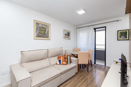 3_photo/94dce67b0d.cde03277ca2ffa85-ATLAS-0d188130-daf4-4247-a46d-38f20d8f4023.jpg de apartamento à venda com 2 quartos, 47m² em Bacacheri, Curitiba