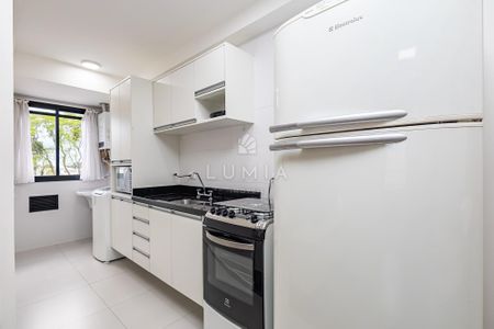 5_photo/94dce67b0d.cde03277ca2ffa85-ATLAS-e32f8891-055e-46e7-977f-a1f5fb7856b2.jpg de apartamento à venda com 2 quartos, 47m² em Bacacheri, Curitiba