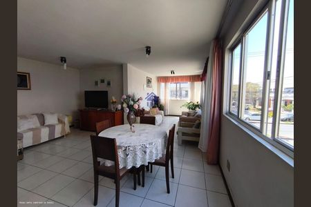 17_photo/94dce67b57.14ef3540da721bcf-ATLAS-60584b36-bd7c-4f80-a184-005cd49208b5.jpg de casa à venda com 3 quartos, 200m² em Boa Vista, Curitiba