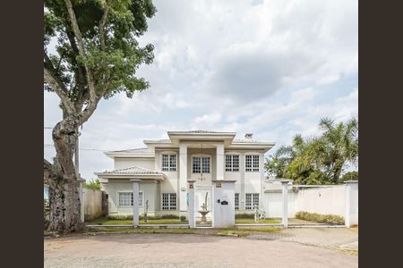 10_photo/94dce67bc1.a095ebe9a9b9d05b-ATLAS-1915969a-5d90-470a-8c6d-855f12ea559d.jpg de casa à venda com 7 quartos, 779m² em Bacacheri, Curitiba