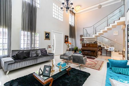 11_photo/94dce67bc1.a095ebe9a9b9d05b-ATLAS-2f8e14b1-d1bc-4a97-98af-dc9cedf28cd1.jpg de casa à venda com 7 quartos, 779m² em Bacacheri, Curitiba