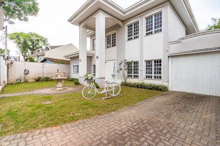 8_photo/94dce67bc1.a095ebe9a9b9d05b-ATLAS-5fa31d25-a1dc-441a-a271-4f8669e30d73.jpg de casa à venda com 7 quartos, 779m² em Bacacheri, Curitiba