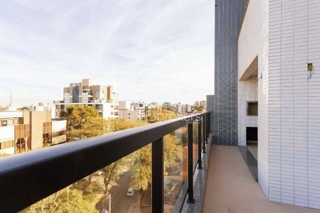 7_photo/94dce67c1f.2db3b2d0865edfd6-ATLAS-1ccbe927-5d00-428e-ae5e-cd2ebae3f5aa.jpg de apartamento à venda com 3 quartos, 190m² em Bacacheri, Curitiba