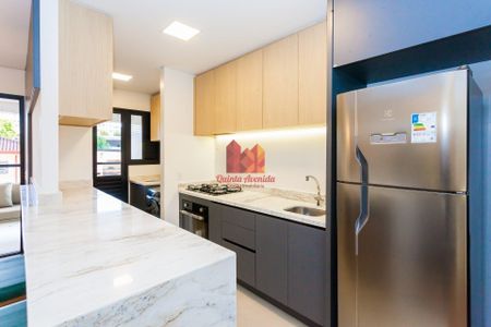 5_photo/94dce67c1f.785b4754dc5f9f9c-ATLAS-5fc7bb35-0172-4845-bd6b-fa1a99d7bd23.jpg de apartamento à venda com 2 quartos, 131m² em Bacacheri, Curitiba