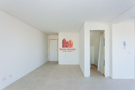 31_photo/94dce67c1f.785b4754dc5f9f9c-ATLAS-b9c03fcd-68d3-4e78-9358-db11cb7fa0d6.jpg de apartamento à venda com 2 quartos, 131m² em Bacacheri, Curitiba