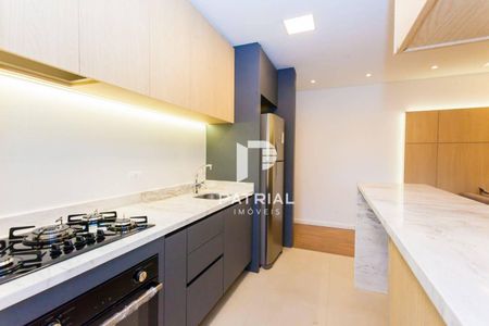 2_photo/94dce67c1f.8b888ac65bbe000b-ATLAS-35e25e20-4463-44ba-b31d-e896e9bd4741.jpg de apartamento à venda com 3 quartos, 190m² em Bacacheri, Curitiba