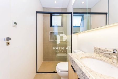 4_photo/94dce67c1f.8b888ac65bbe000b-ATLAS-3f036df4-3d17-4f31-84d1-ce2a968f8b81.jpg de apartamento à venda com 3 quartos, 190m² em Bacacheri, Curitiba