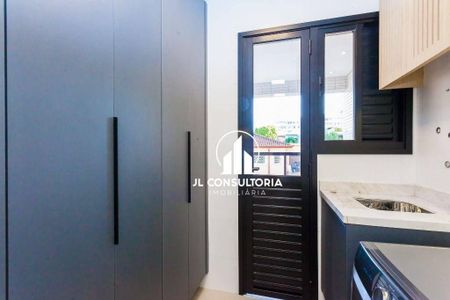 2_photo/94dce67c21.2a953fd99f8a1f36-ATLAS-06aa2848-5a4e-4425-bead-4e43d427074d.jpg de apartamento à venda com 2 quartos, 134m² em Bacacheri, Curitiba