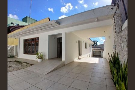 5_photo/94dce67d5d.06c8618c74e95a37-ATLAS-1c7234d1-6f5b-418c-9e8f-c67d694c840e.jpg de casa à venda com 9 quartos, 254m² em Boa Vista, Curitiba