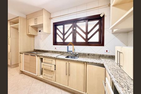 38_photo/94dce67d67.5c6d54a86228c393-ATLAS-8472ac7f-1c8d-4656-8bfc-6441493ea10e.jpg de casa para alugar com 3 quartos, 285m² em Boa Vista, Curitiba
