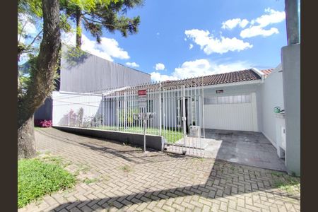 3_photo/94dce67d71.8f3f2a47dd94676f-ATLAS-17d84f33-afd8-40ca-9ffe-4ab430f36cd4.jpg de casa à venda com 3 quartos, 167m² em Boa Vista, Curitiba