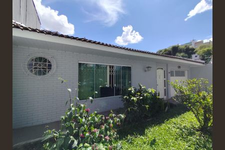 4_photo/94dce67d71.8f3f2a47dd94676f-ATLAS-e7f420ac-c63b-4e3c-966d-d58344fb4c64.jpg de casa à venda com 3 quartos, 167m² em Boa Vista, Curitiba