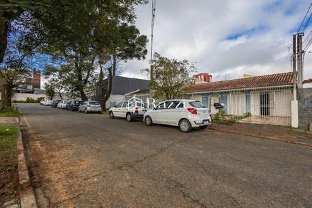 10_photo/94dce67d71.c1dc00249eefaead-ATLAS-7d93f69e-88f3-40ec-a494-ebcfbc1eb35d.jpg de casa à venda com 3 quartos, m² em Boa Vista, Curitiba