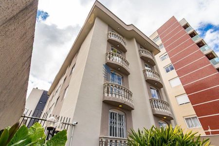 4_photo/94dce67e2f.1f85094cffd9cdaa-ATLAS-1ec70502-9efc-457c-aa6a-5b3da020a09e.jpg de apartamento à venda com 3 quartos, 70m² em Bacacheri, Curitiba