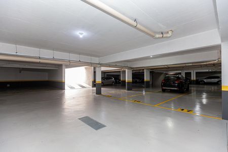 7_photo/94dce67e35.0dba02f6e03a3679-ATLAS-c4148b2c-902e-49b9-ab03-b623d2a0545b.jpg de apartamento à venda com 3 quartos, 172m² em Bacacheri, Curitiba