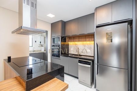 5_photo/94dce67e4b.a1abfd3743ca255d-ATLAS-d2e198fc-b5b1-4778-9a8e-ee3e3b402517.jpg de apartamento à venda com 3 quartos, 127m² em Bacacheri, Curitiba