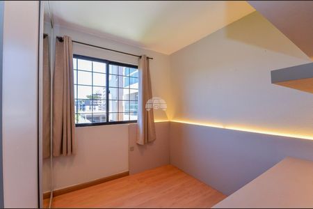 32_photo/94dce67e4f.32009d2af9ee6b9c-ATLAS-201be0e7-9ff3-4f2c-be31-70364bf820e5.jpg de casa à venda com 3 quartos, 215m² em Bacacheri, Curitiba