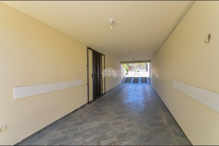 5_photo/94dce67e4f.32009d2af9ee6b9c-ATLAS-66993280-9a6a-4ed5-8fb0-6cc9c9d93112.jpg de casa à venda com 3 quartos, 215m² em Bacacheri, Curitiba