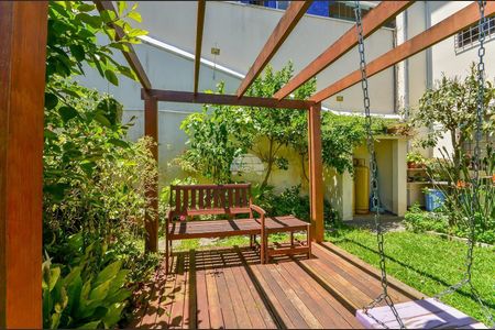 8_photo/94dce67e4f.32009d2af9ee6b9c-ATLAS-787abef4-4a9f-43c5-a9a4-4c2786afc09e.jpg de casa à venda com 3 quartos, 215m² em Bacacheri, Curitiba