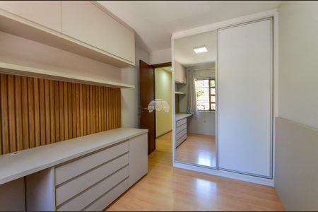 36_photo/94dce67e4f.32009d2af9ee6b9c-ATLAS-7fca9b77-467a-462f-82a0-6c88da3ff828.jpg de casa à venda com 3 quartos, 215m² em Bacacheri, Curitiba